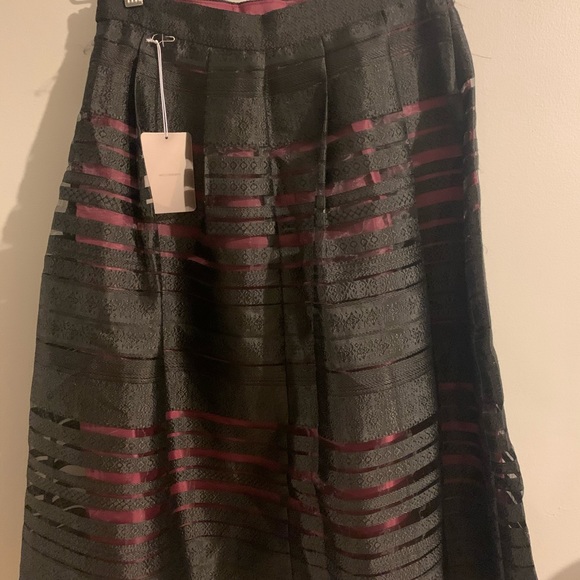Black and Purple Midi Skirt - Picture 2 of 2